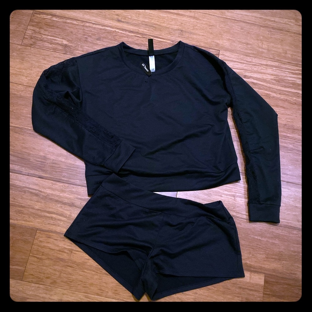 NWT Adore Me cropped top and shorties set